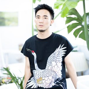 White Crane Embroidery T shirt