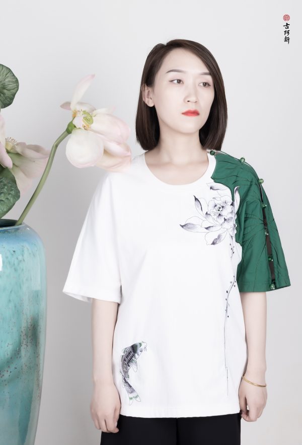Pond Lotus T shirt - Image 2