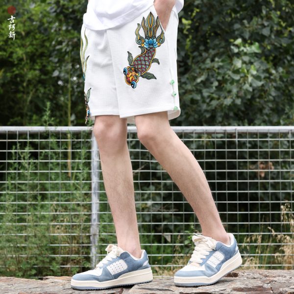 Suspended goldfish Shorts - Image 3