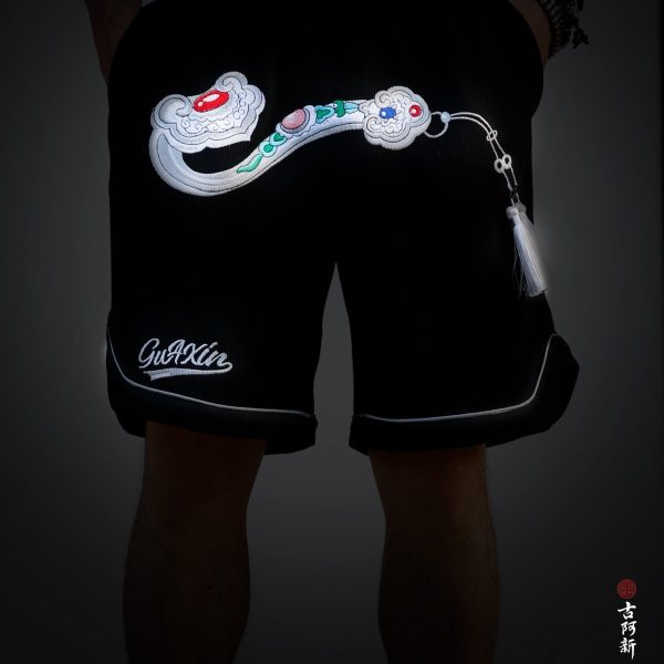 Black Yuruyi Shorts - Image 2