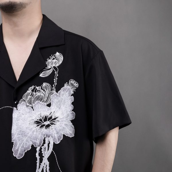 Lotus in Dream Short sleeved shirt - Image 3