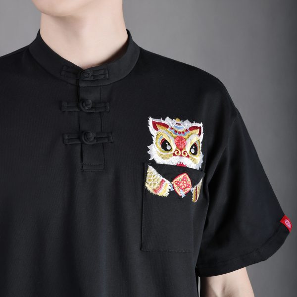 Lucky Lion frog  t shirt - Image 3